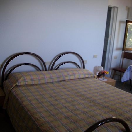 מאסה Hotel Alberta מראה חיצוני תמונה